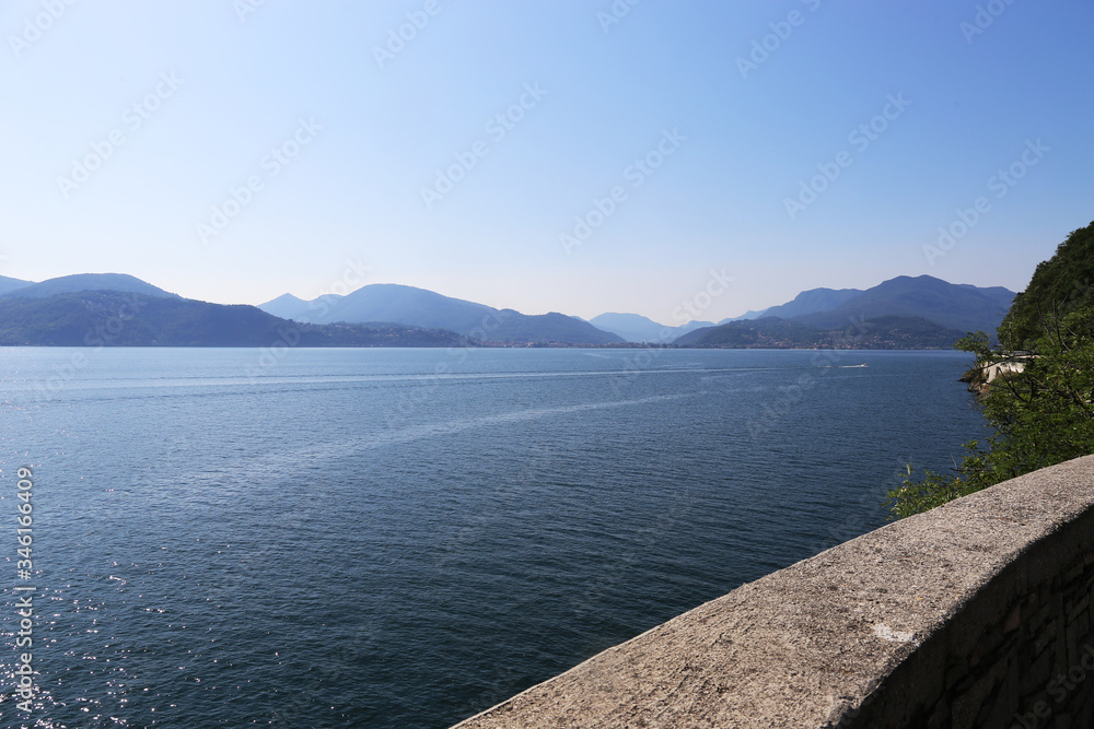 Panorama vom Lago Maggiore