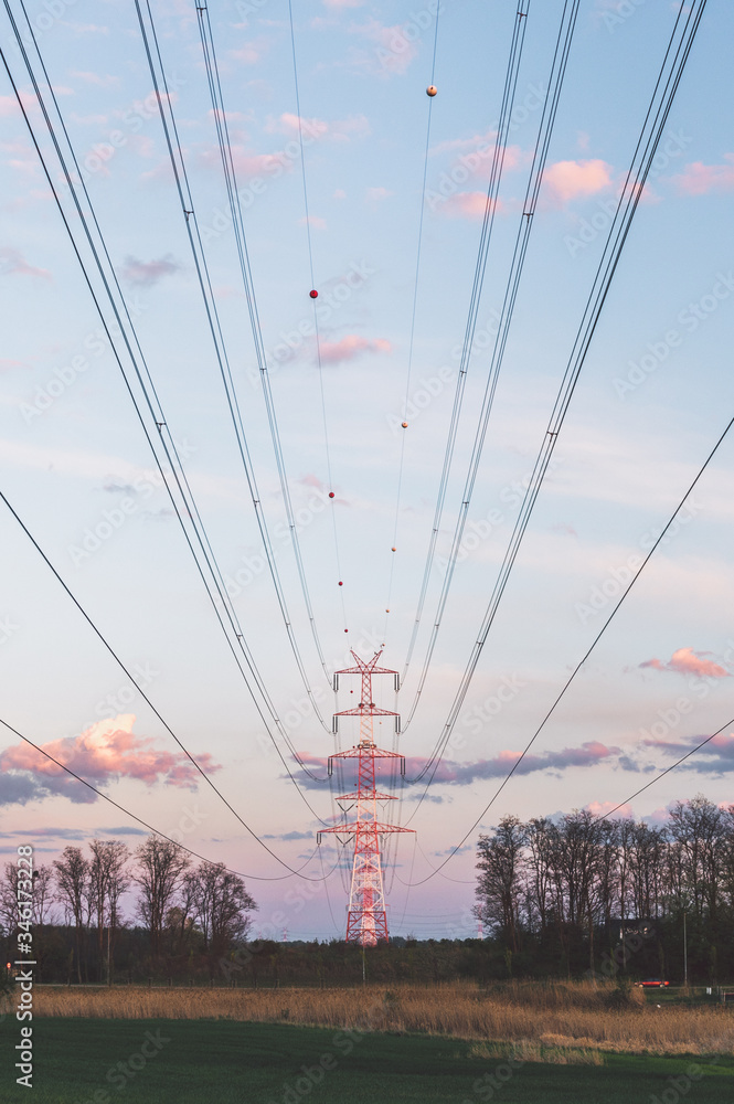 Electricity transmission power lines