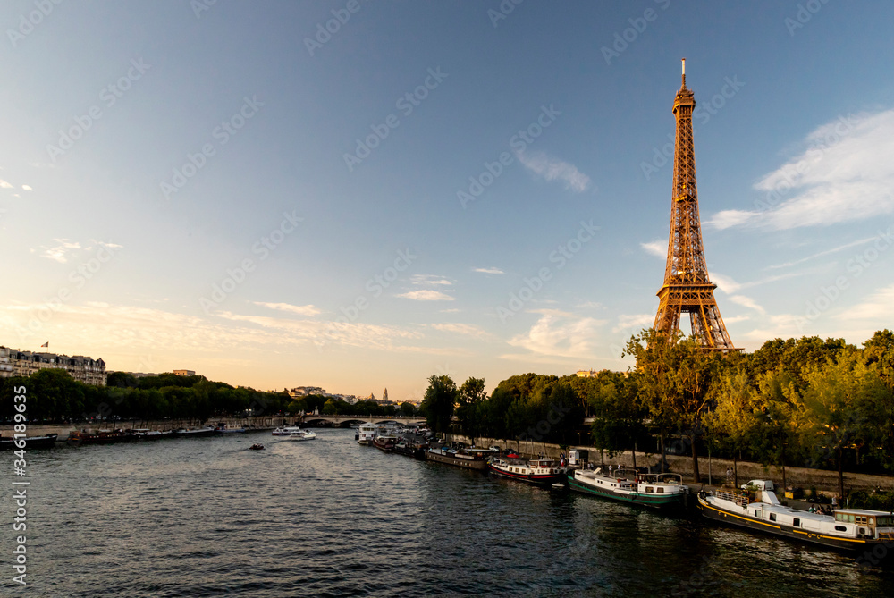 Fototapeta premium PARIS - FRANCE