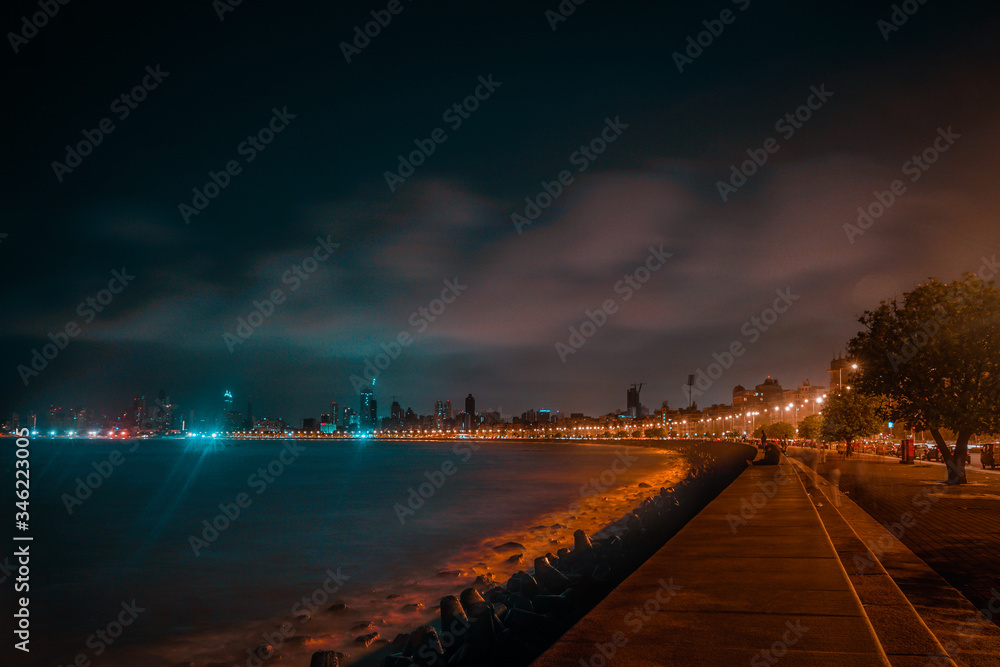 Queens necklace, the jewel of Mumbai at night