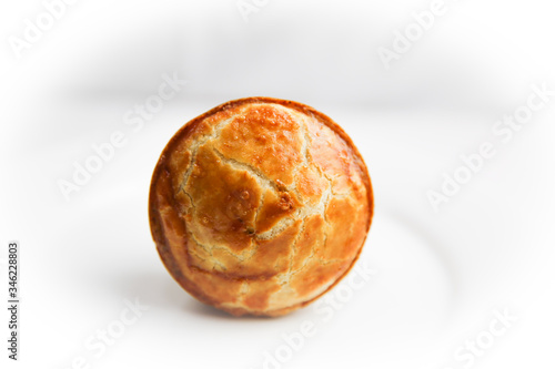 Wallpaper Mural Classic English beef and stout pie on white plate Torontodigital.ca