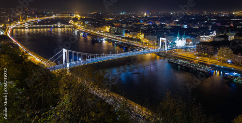 Budapest view from Citadella © Dascalu
