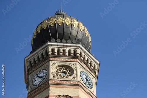 Photography A close-up of one of the onion domes on top of an octagonal towers at Dohany Street Synagogue, Budapest, Hungary
