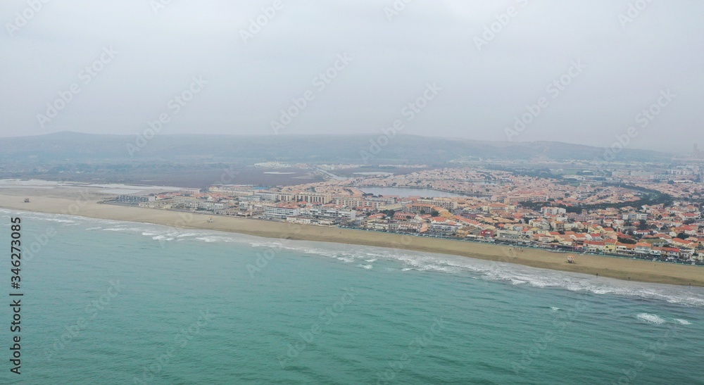 plages et Corbières dans l'Aude (Occitanie, Narbonne) plages et Corbières dans l'Aude (Occitanie, Narbonne)