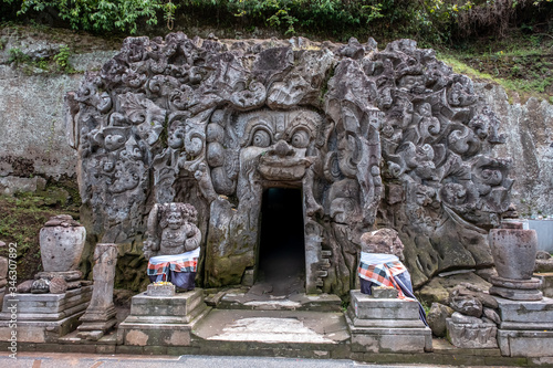 Goa Gajah Temple and Elephant Cave photo
