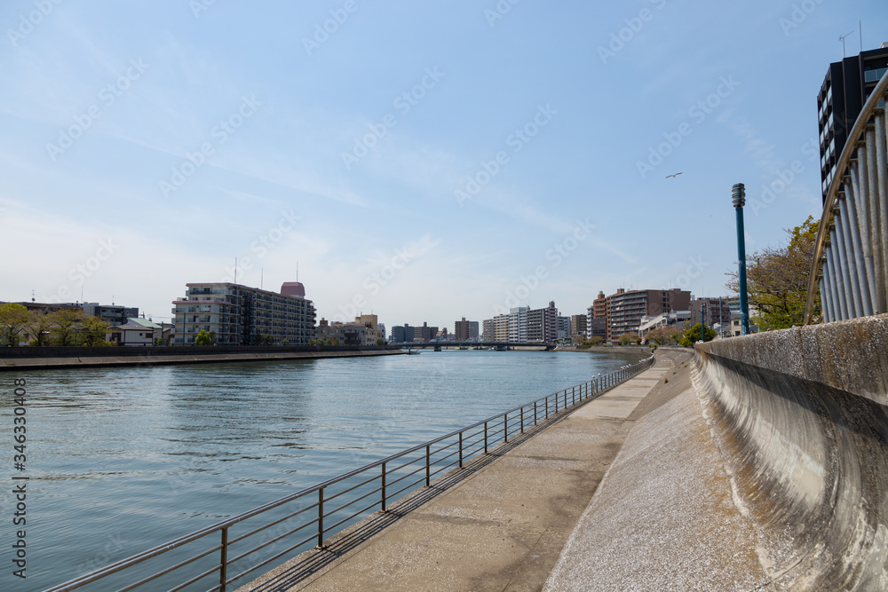 Fototapeta premium 鶴見川