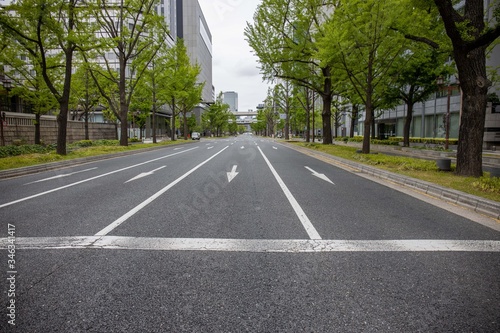 新型コロナウイルスの影響で人や車がいなくなった大阪　御堂筋　2020年5月