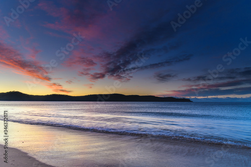 Light Cloud Sunrise Seascape © Merrillie