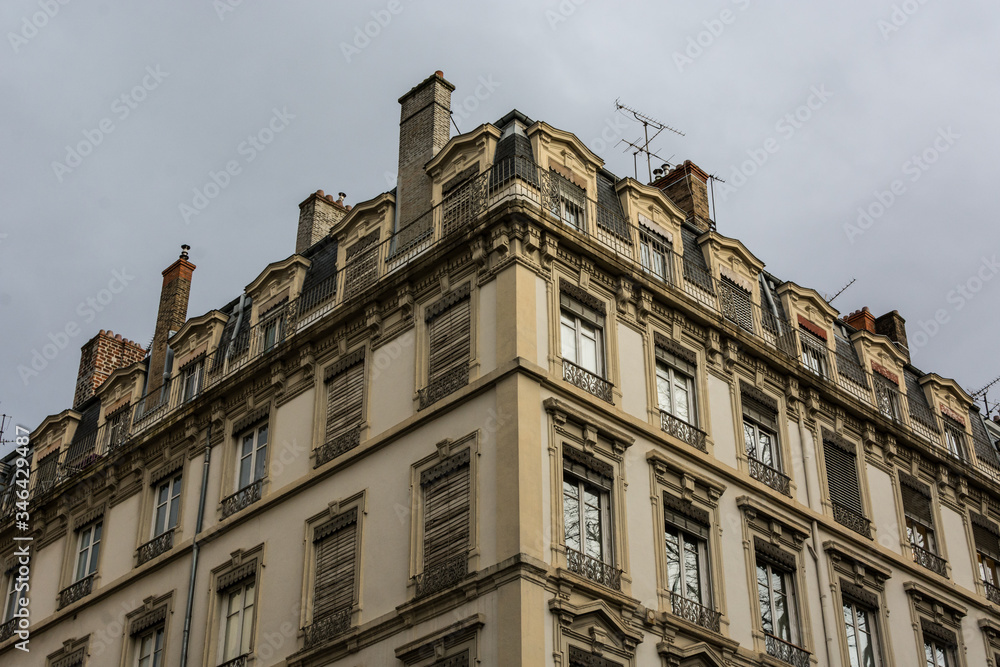 Fototapeta premium French building corner