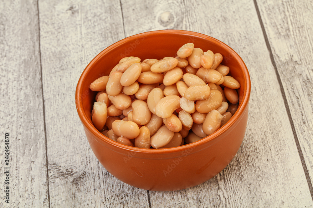 White beans kidney in the bowl White beans kidney in the bowl