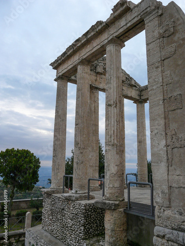 Fotobehang temple of Hercules in cori lazio