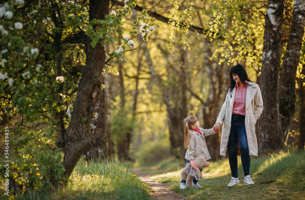 Little girl look at each other in the park
Little girl look at each other in the park