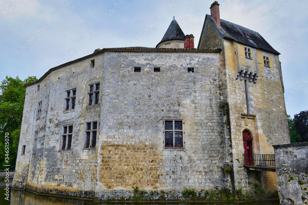 Lateral del Chateau de La Brede