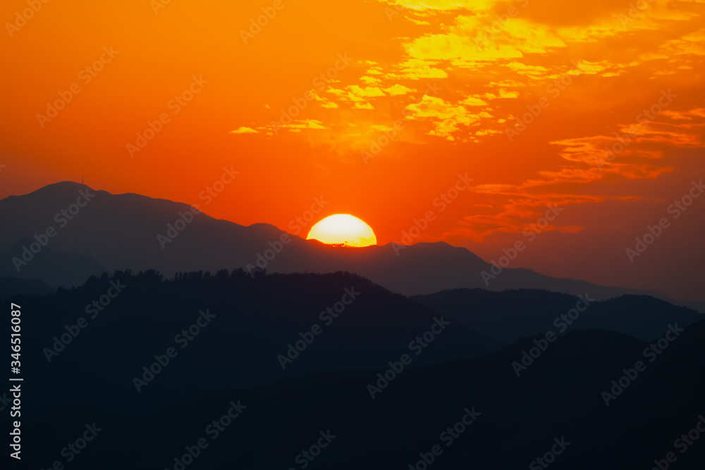 A sunset in Hong Kong A sunset in Hong Kong