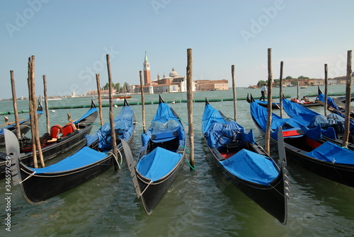góndolas en venecia © oscar