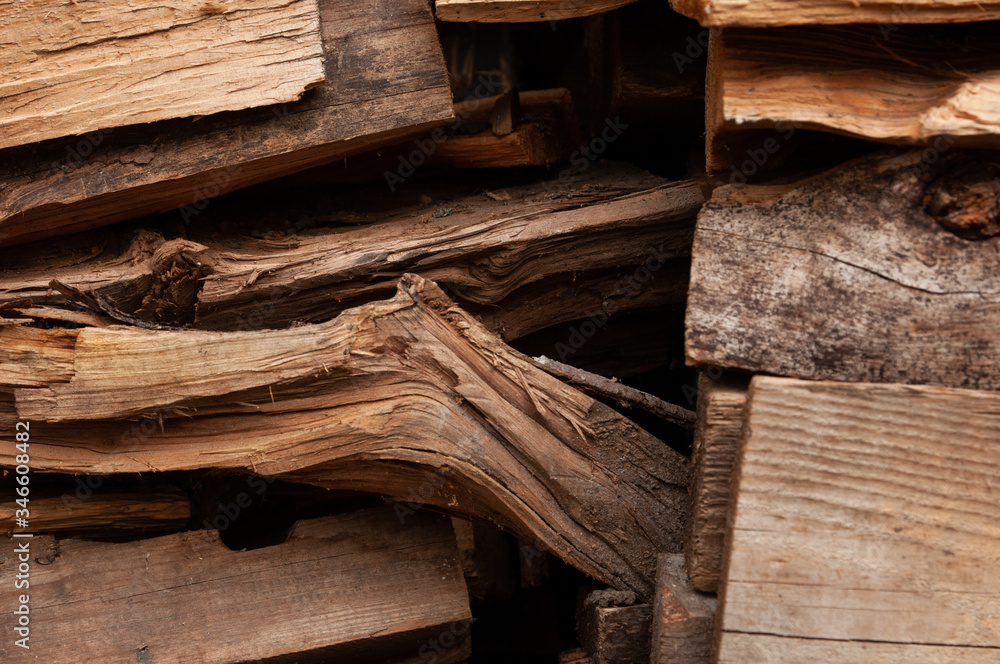 Wooden pieces of bark close-up. Decorative texture of pine bark and wood chips. The natural material of the wood pieces of tree bark. Completely filled the image frame. Old tree bark texture, close up Wooden pieces of bark close-up. Decorative texture of pine bark and wood chips. The natural material of the wood pieces of tree bark. Completely filled the image frame. Old tree bark texture, close up