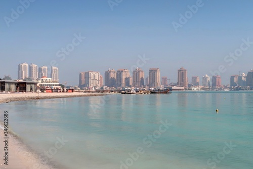 vue panoramique de Doha © Lotharingia