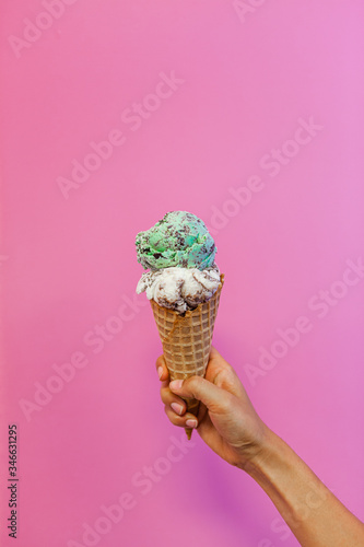 double scoop ice cream