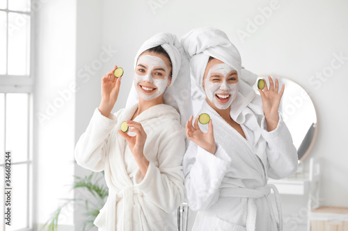 Beautiful young women takin...