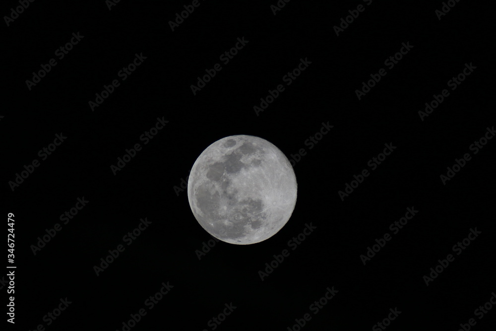 Obraz premium Isolation Moon