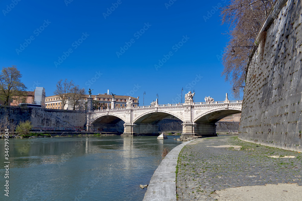 Puente Tiber