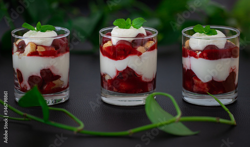 Cherry dessert with Mascarpone Mousse