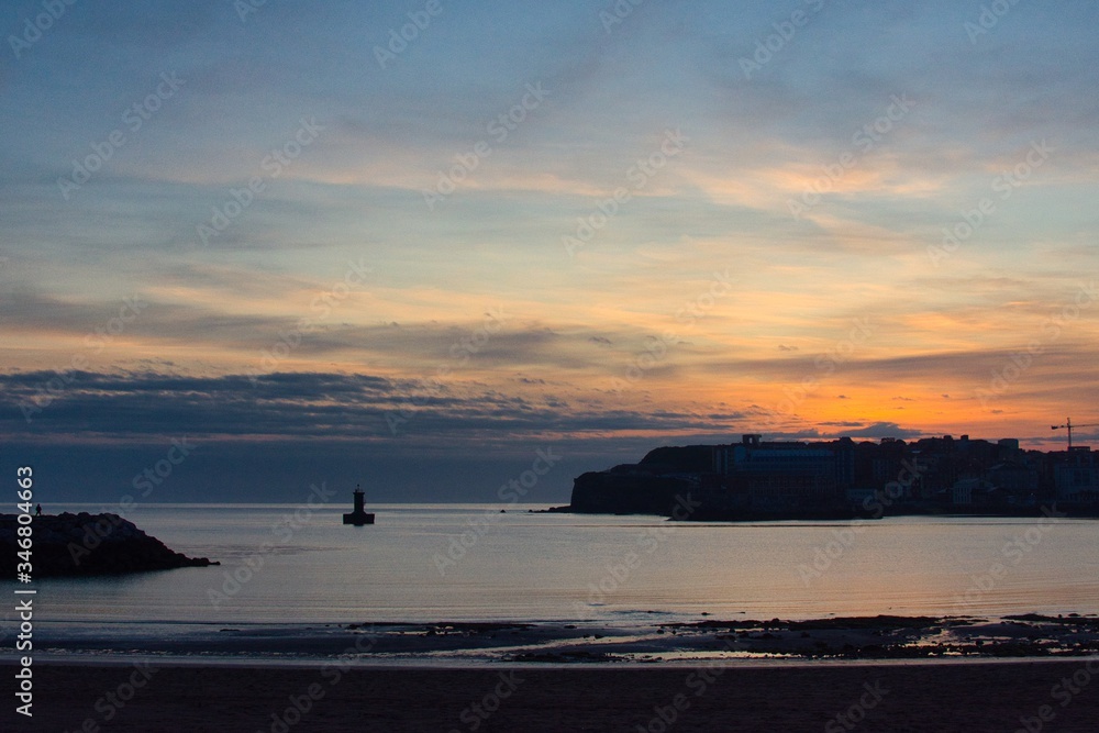 gijón, atardecer, amanecer, mar, playa, asturias, poniente, oceáno, paddle surf, elogió del horizonte, chillida, sol, elogio, reflejo, cielo, acuático, paisaje, naturaleza, nube, anochecer, anaranjada