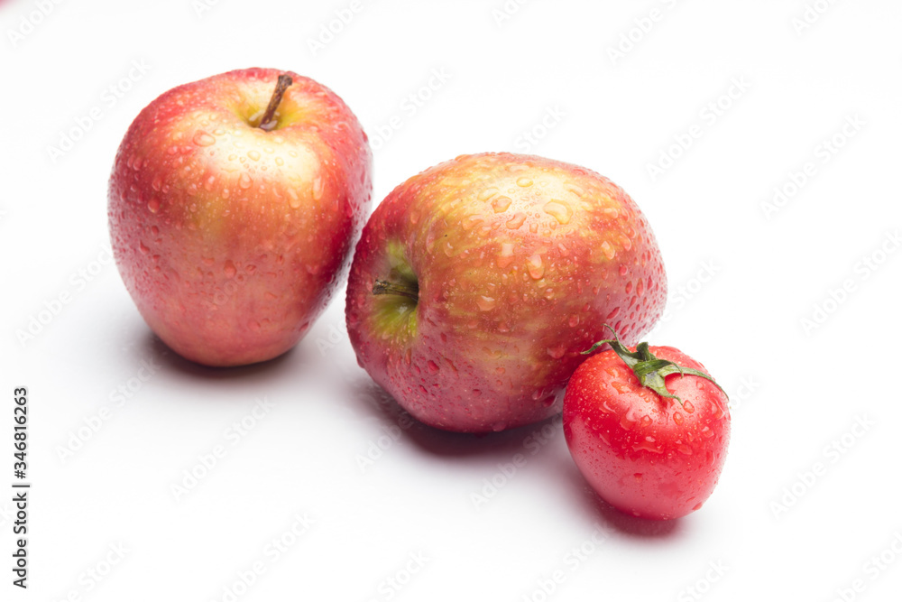 Red fruits, healthy fruits and with antioxidants Red fruits, healthy fruits and with antioxidants