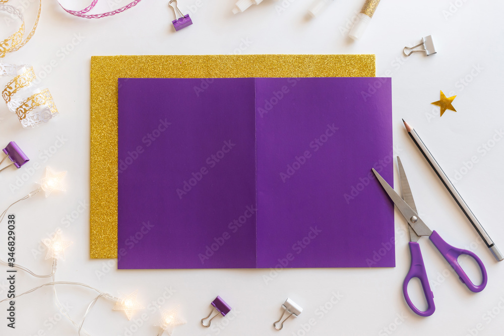 1 Diy Ramadan kareem card with golden crescent moon and a star. Gift idea, decor Ramadan kareem. Step by step. Top view. Process kid children craft. Workshop. 1 Diy Ramadan kareem card with golden crescent moon and a star. Gift idea, decor Ramadan kareem. Step by step. Top view. Process kid children craft. Workshop.
