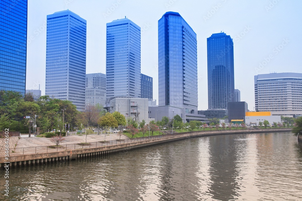 Obraz premium Osaka smog. Filtered image style.
