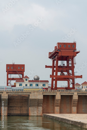 Gantry crane on dam, giant crane, large machinery