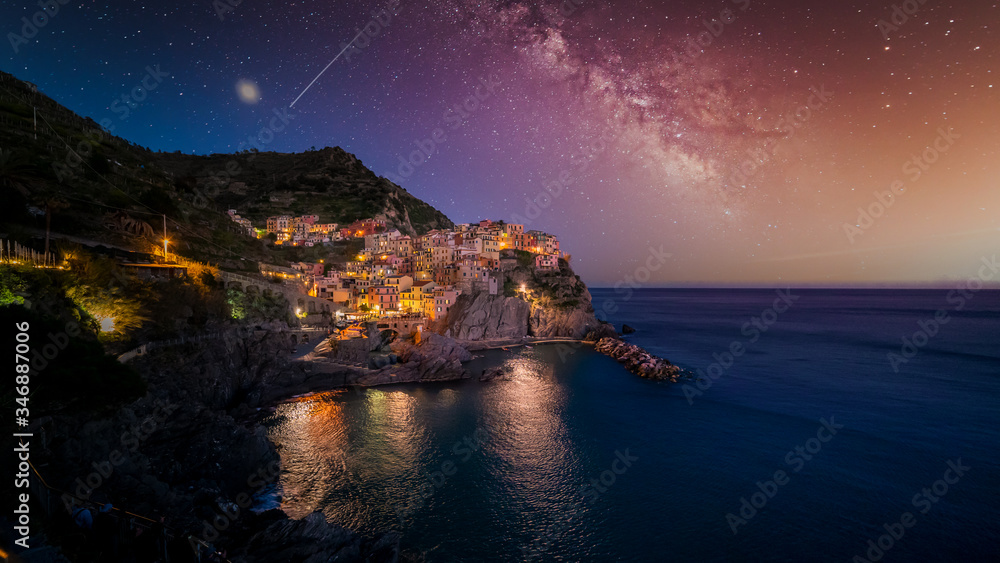 manarola stars, starry night, evening, Cinque Terre, liguria, italy