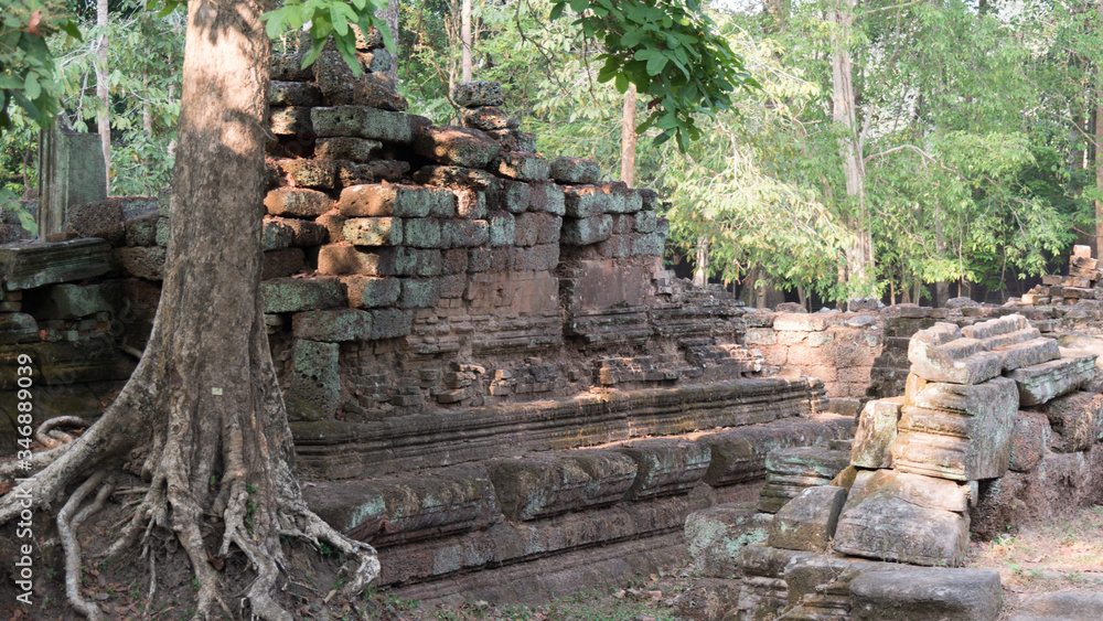 カンボジア　遺跡　古代　アンコールワット