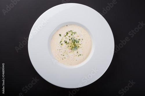 Light cream mushroom soup