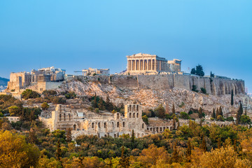 Papier peint photo Athènes Parthénon emblématique de l'Acropole grecque  © Lambros Kazan