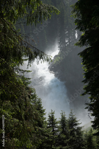 Wasserfall, Grimml, Mittersill, Österreich, Wald, Schlucht, Gischt © Andreas