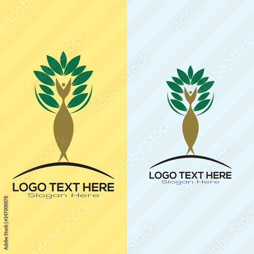 Green natural Vector Logo template/Natural logos with leaves. 