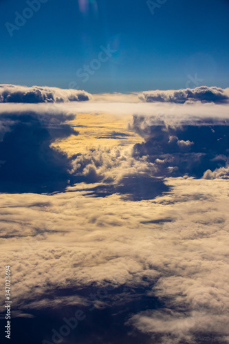 sunset in the sky above cloud