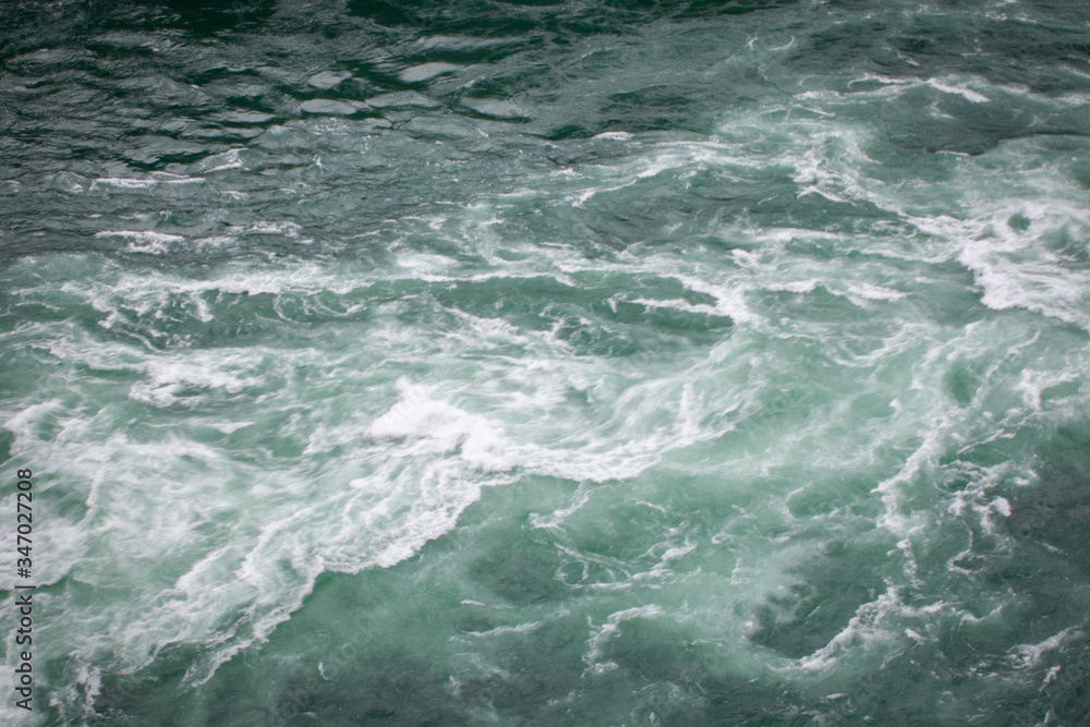 turbulent water 1