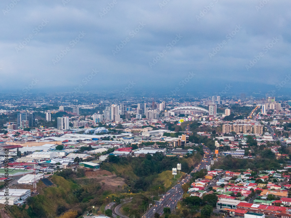 Impressive aerial view of the city of San Jose with view to the Sabana park 