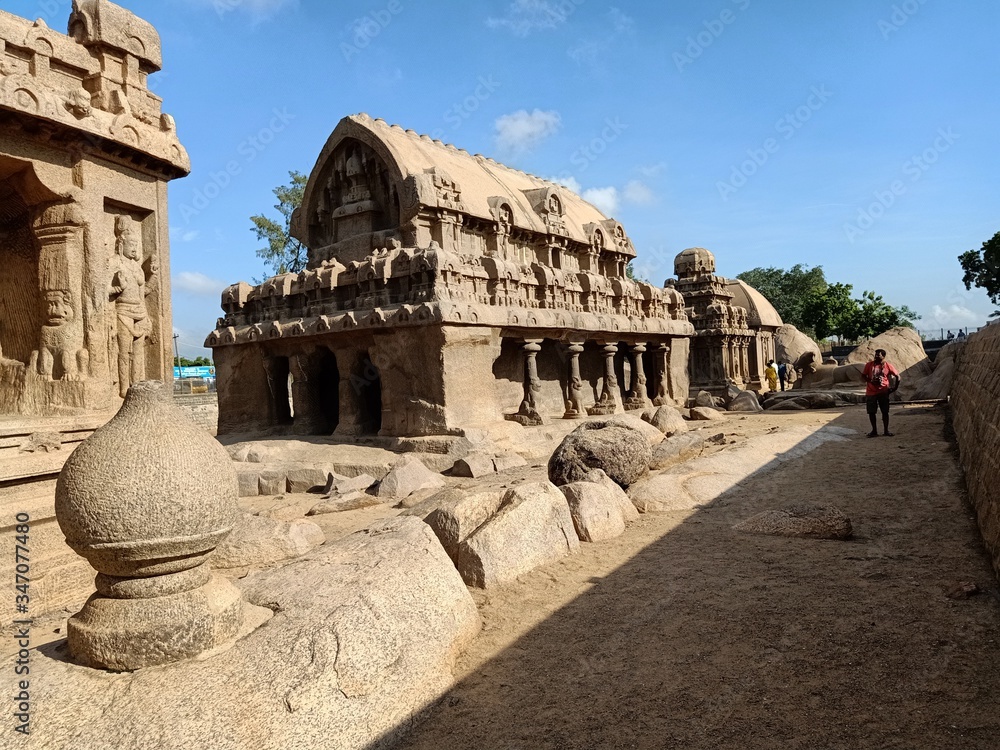 Mamallapuram : A world heritage place: Shore temple, Descent of the Ganges ,Pancha Rathas,Cave Temples ,The Shore Temple,structural temples 