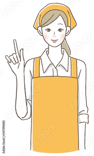女性店員　指差し