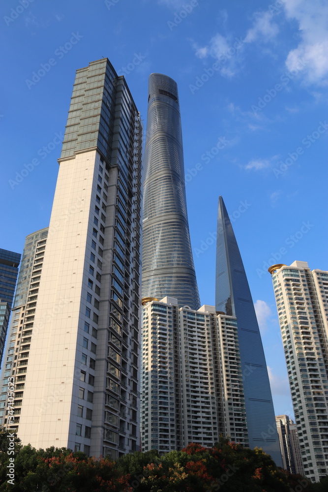 Gratte-ciels du quartier de Pudong à Shanghai, Chine	