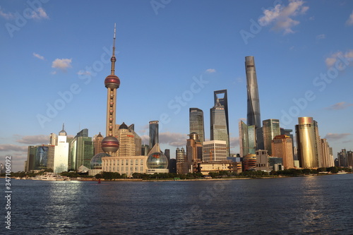 Photography Gratte-ciels et fleuve à Shanghai, Chine