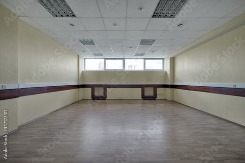 Wallpaper Mural Empty office space in an office building. Concept: bankruptcy, economic crisis Torontodigital.ca