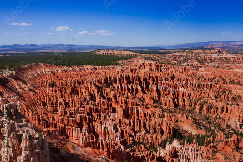 Bryce canyon amphitheater and hoodoo's formation