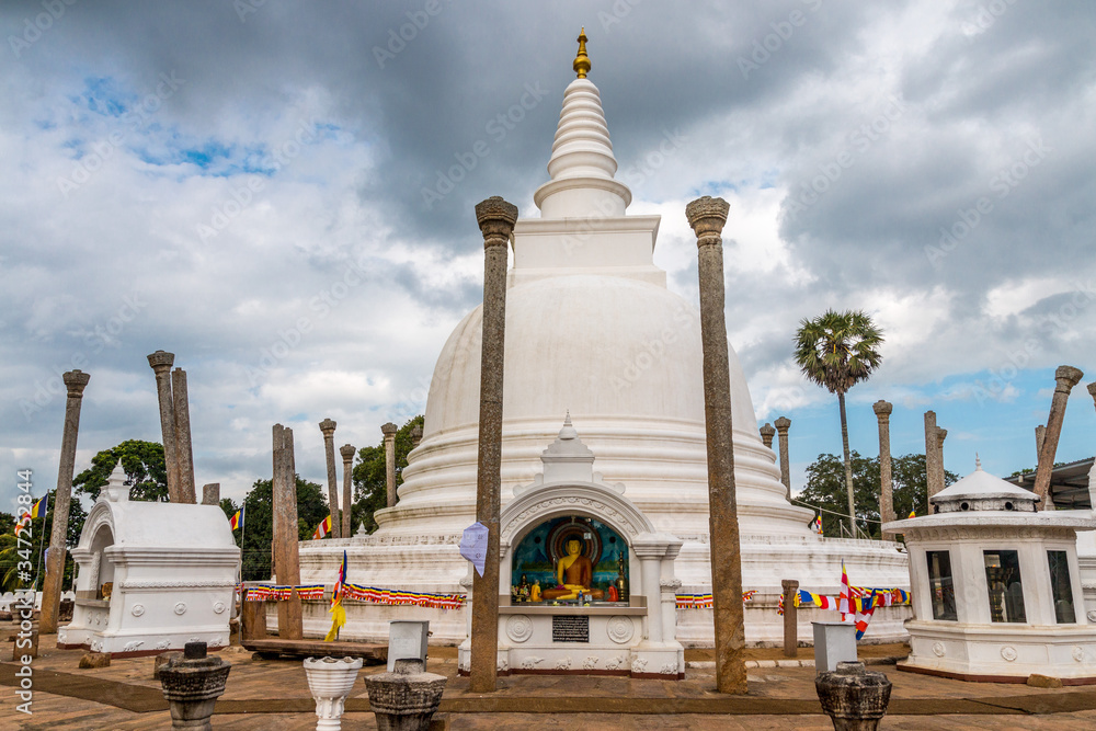 Thuparamaya - Anurâdhapura Thuparamaya - Anurâdhapura