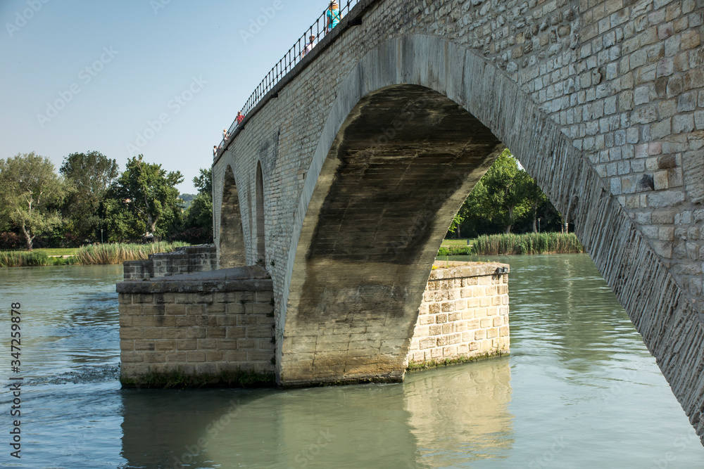 Fototapeta premium The Saint Bénézet bridge, known as the Avignon bridge,