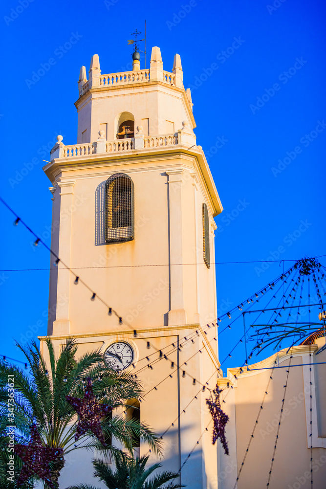 Φωτογραφία The picturesque town of Crevillente. Alicante province. Spain