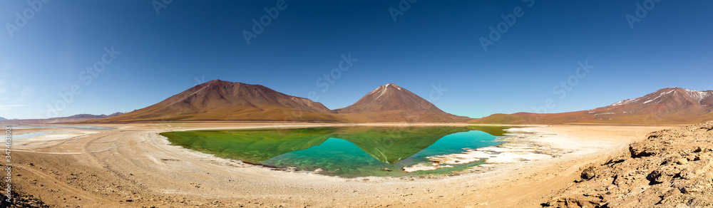 Green Lagoon, Laguna Verde, in Bolivia